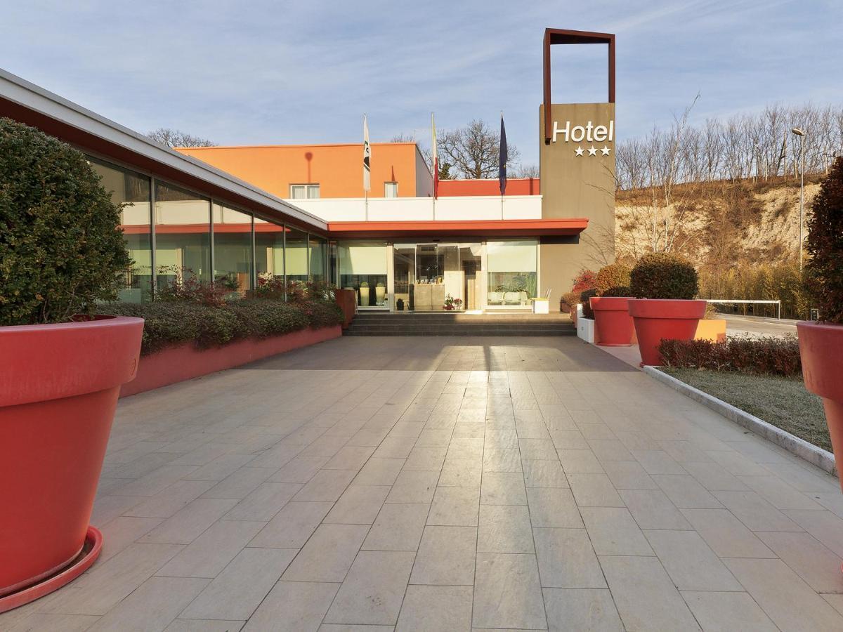Hotel Cluentum Tolentino Dış mekan fotoğraf