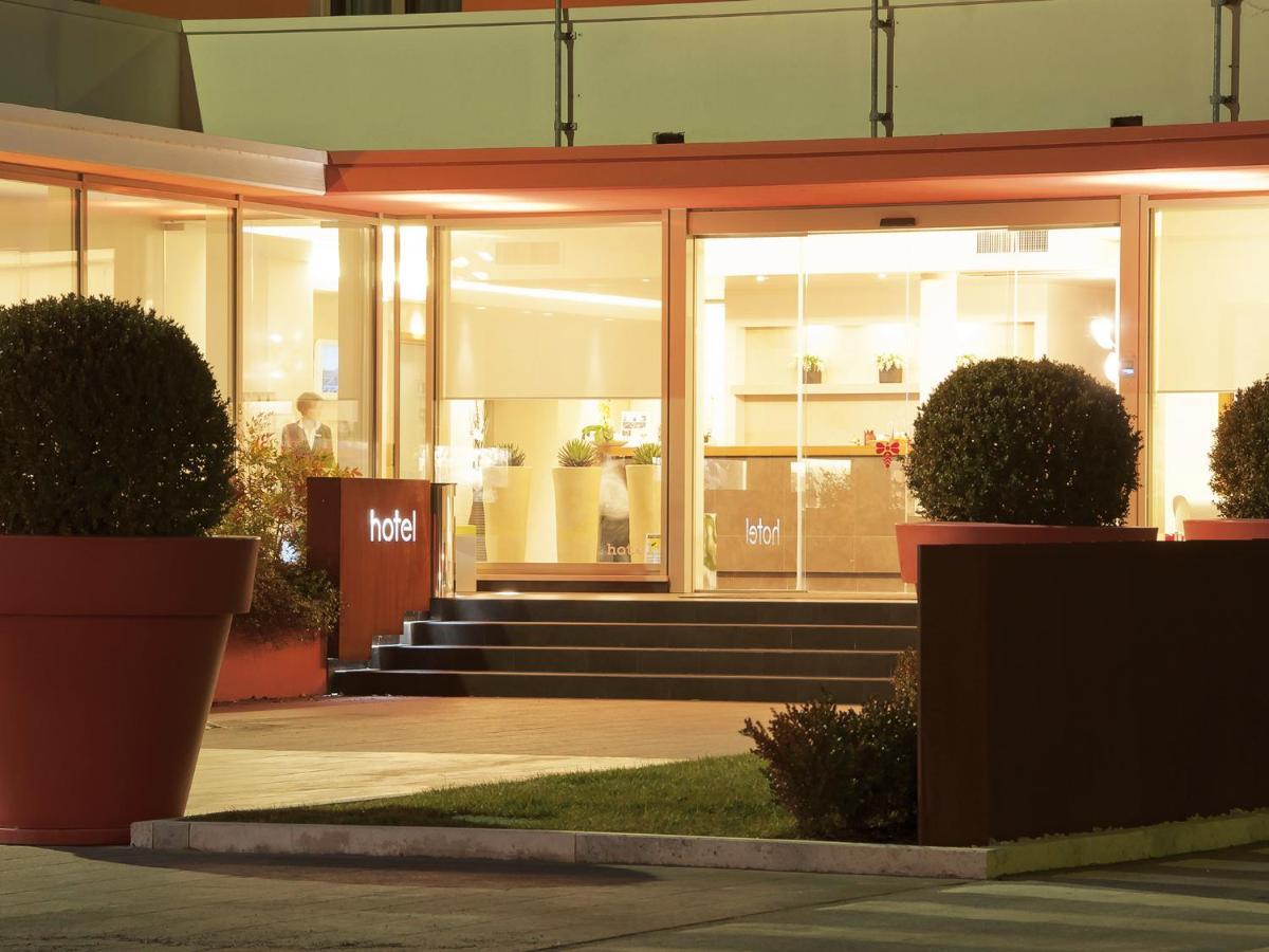 Hotel Cluentum Tolentino Dış mekan fotoğraf